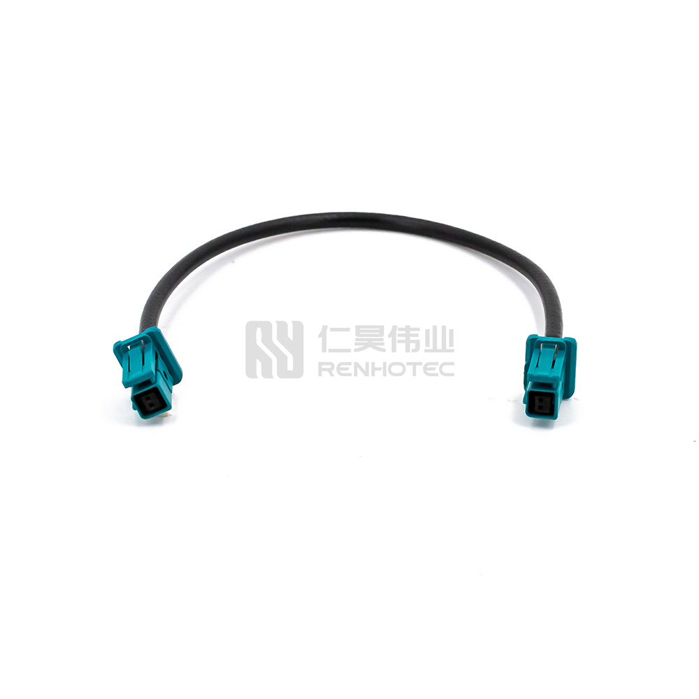 MATEnet female to female cable - Image 3