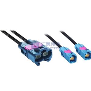 H-MTD Dual-Port A-Key Male to Dual Single-Port Z-Key Male Cable Assembly