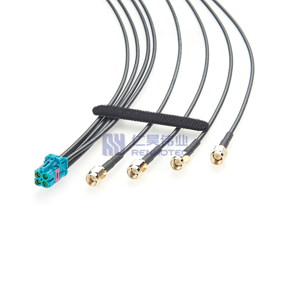 4 in 1 MATE-AX Jack to 4 x SMA Plug Cable - RHT-605-20814 - Image 4