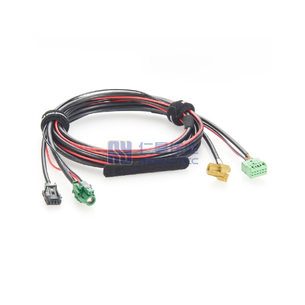 CarPlay Wiring Harness for Volkswagen Golf 7, Touran L, Sportsvan, Tiguan L - RHT-605-20868 - Image 3
