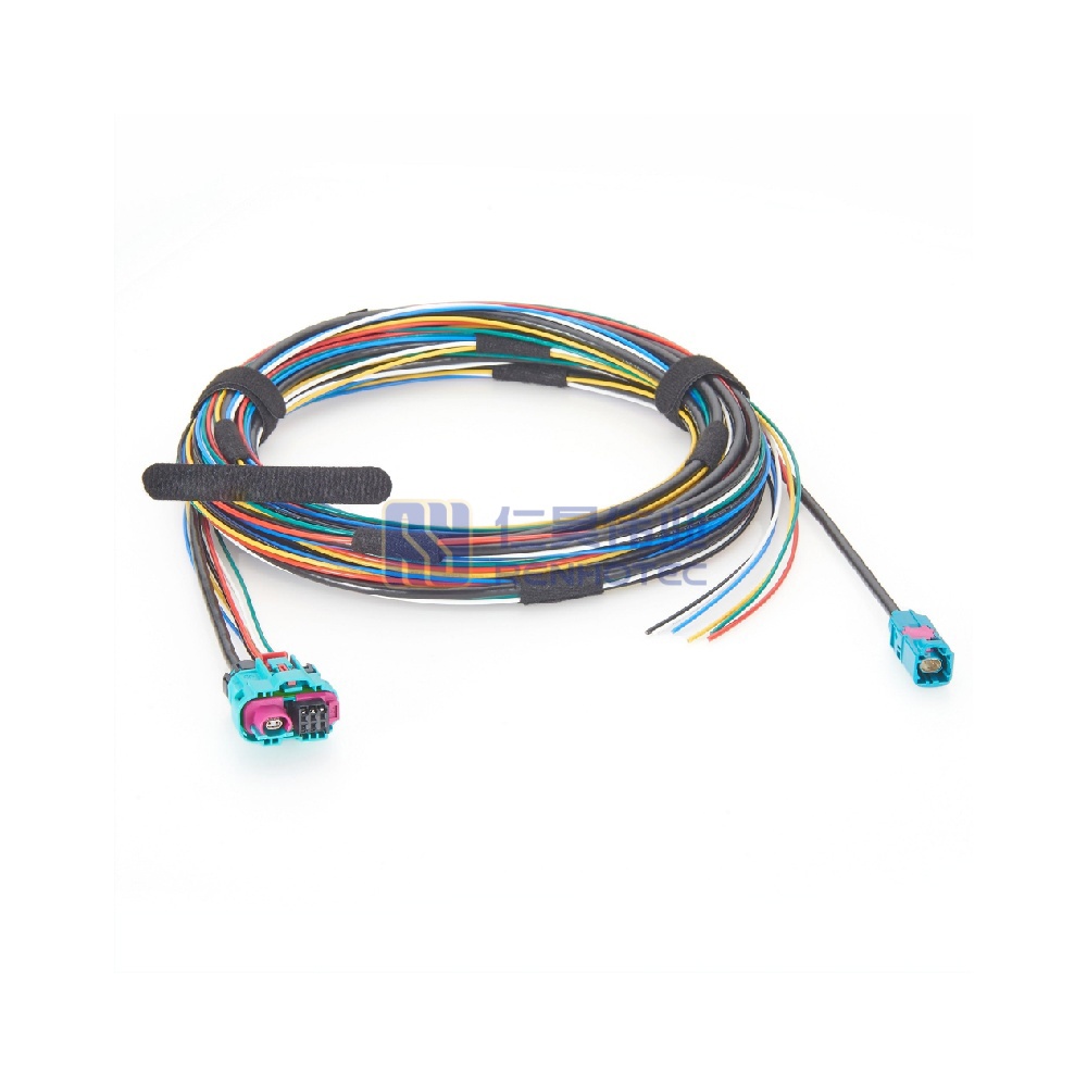 Waterproof H-MTD Female to Male 10 Gigabit Automotive Ethernet Cable - RHT-605-20881 - Image 3